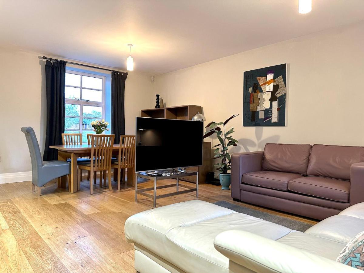 Desirable 2 Bedroom Apartment In Bicester That Sleeps 5 외부 사진