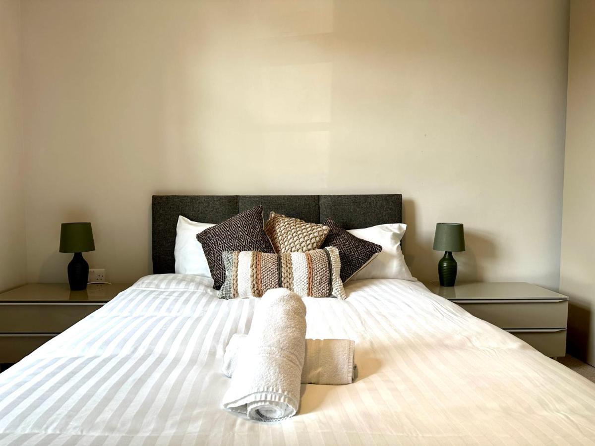 Desirable 2 Bedroom Apartment In Bicester That Sleeps 5 외부 사진