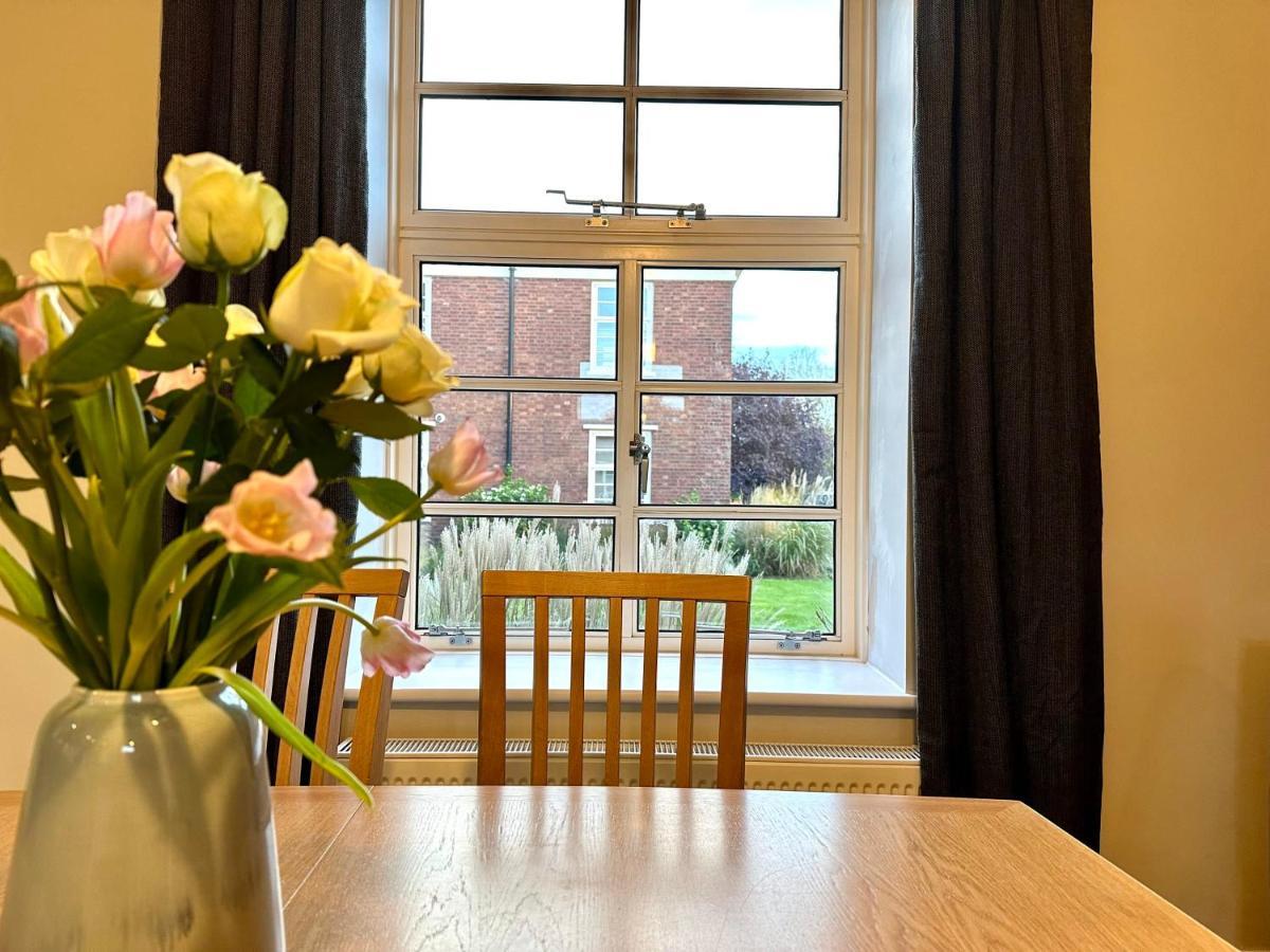 Desirable 2 Bedroom Apartment In Bicester That Sleeps 5 외부 사진